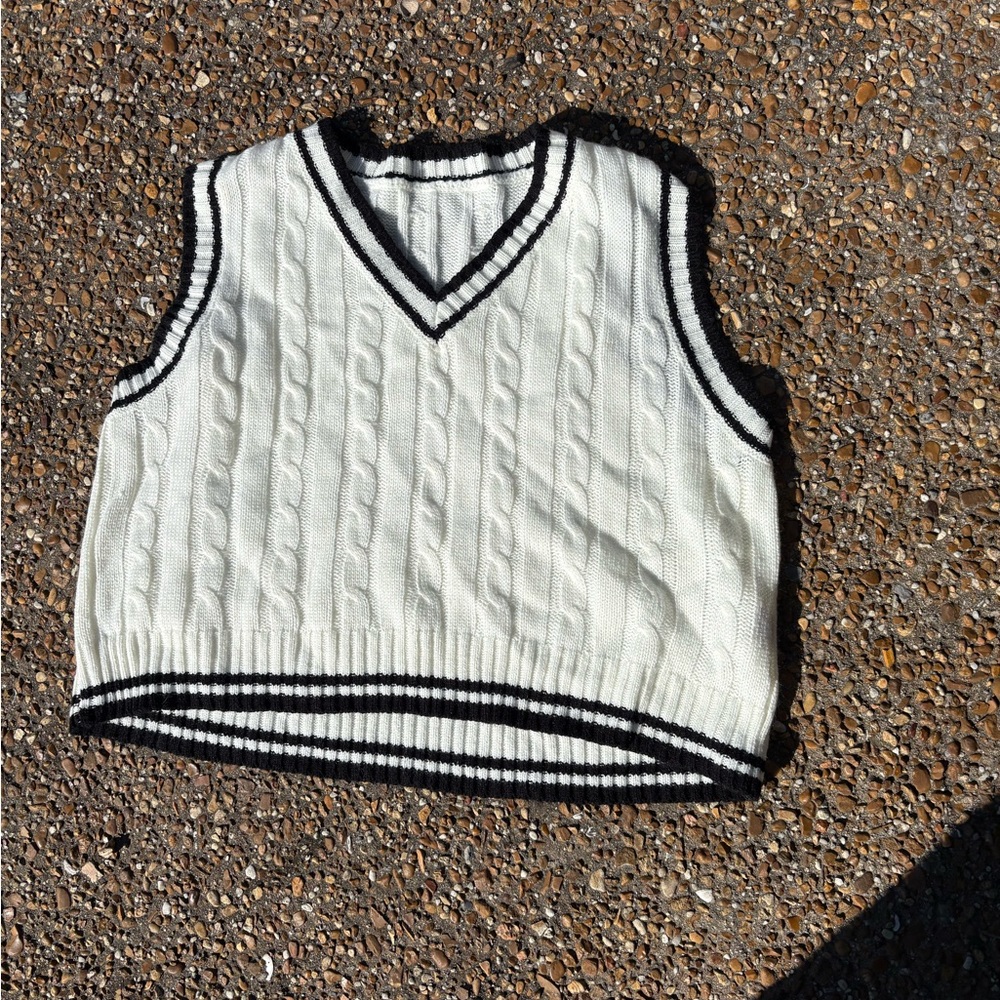 SHEIN Black and White V-Neck Sweater Vest